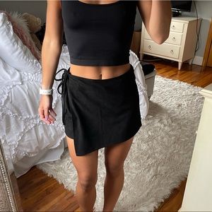 LF Mint Vanilla Black Velour Wrap Skort